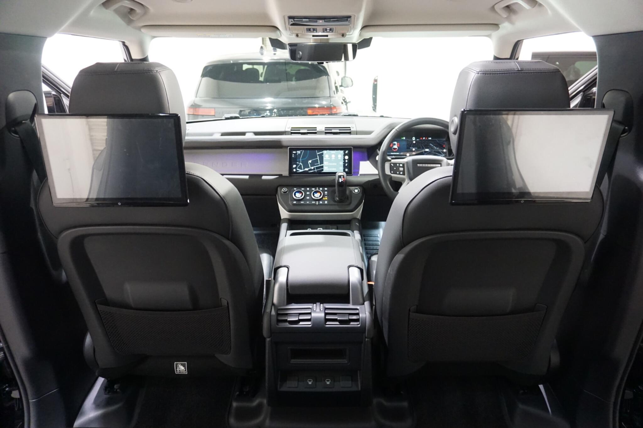 Land Rover Defender 110 3.0 D250 MHEV XS Edition SUV 5dr Diesel Auto 4WD Euro 6 (s/s) (250 ps)